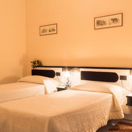 Hotel Falisco Fabrica di Roma Екстер'єр фото