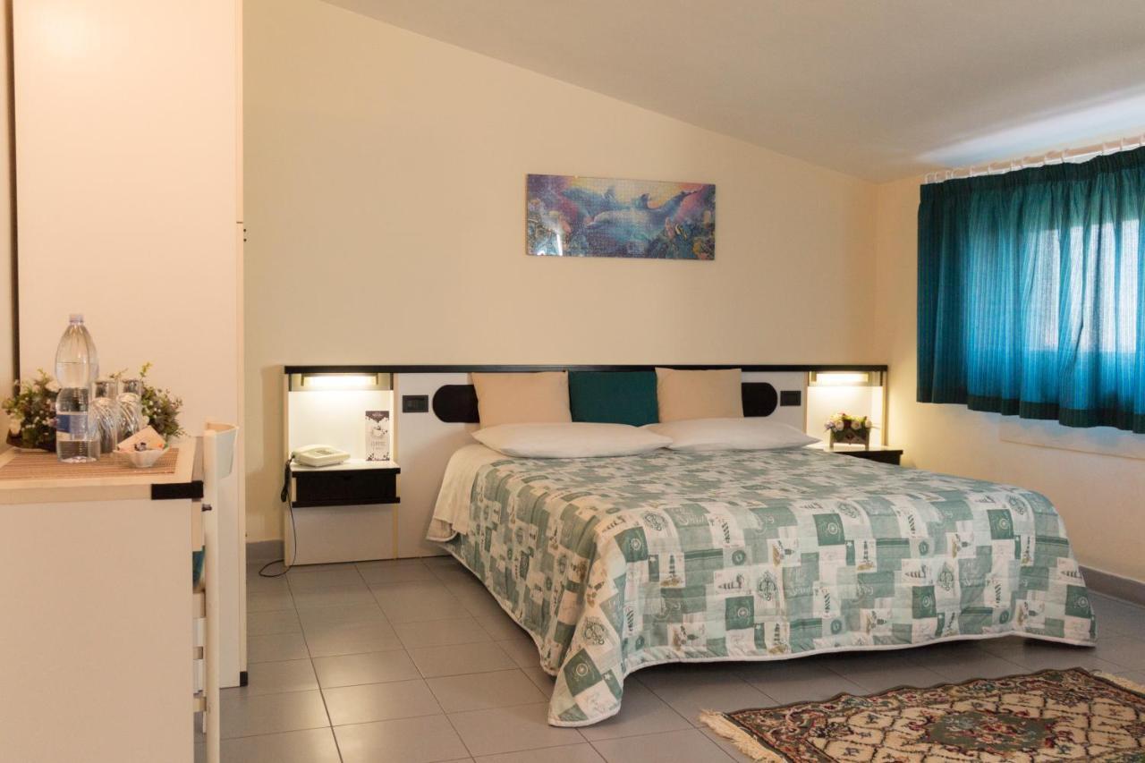 Hotel Falisco Fabrica di Roma Екстер'єр фото